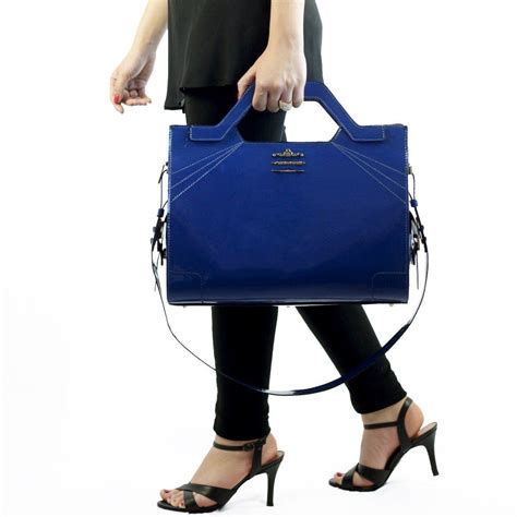 bolsa de mao feminina grande azul|Bolsas De Mao Azul .